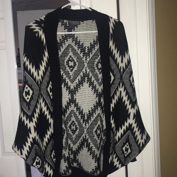 Cardigan - Picture 2 of 2